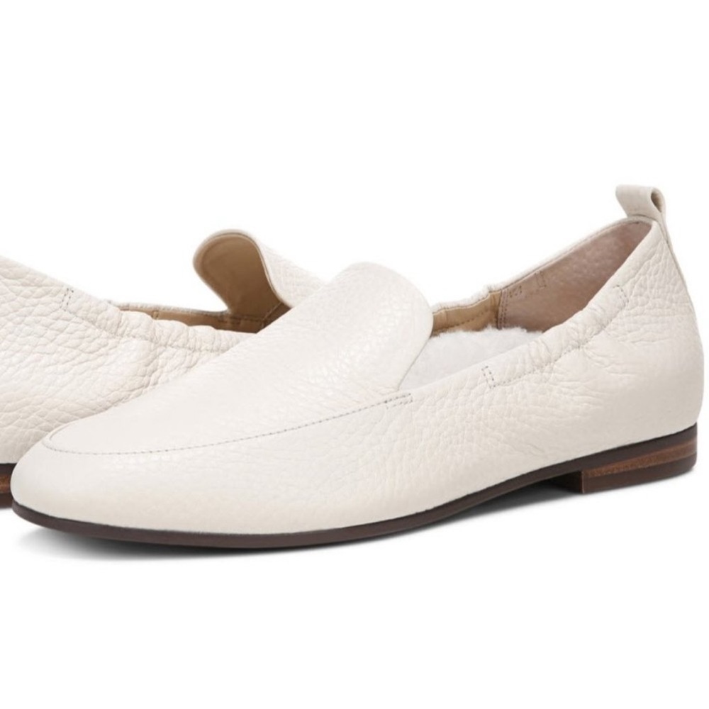 Vionic Amora Pebbled Cream Leather‎ Loafer Faux Shearling Insoles Womens sz 5